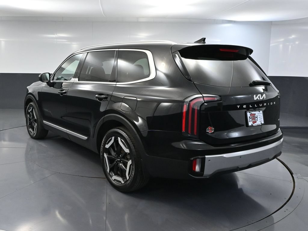 Used 2023 Kia Telluride EX X-Line AWD/4WD image 6