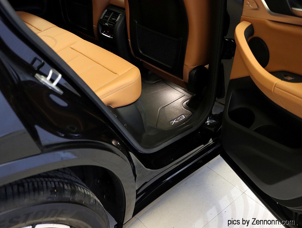 Certified 2024 BMW X3 xDrive30i w/ Premium Package image 32