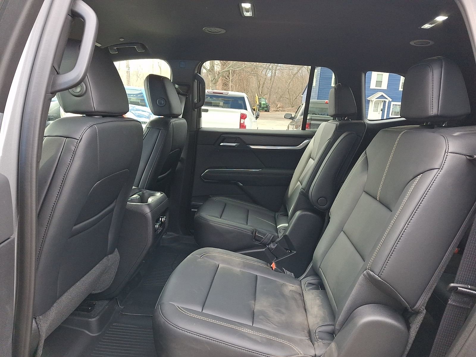New 2026 GMC Acadia Elevation w/ Elevation Premium Package image 11