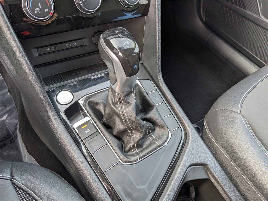 Certified 2023 Volkswagen Taos SE w/ Panoramic Sunroof Package image 28