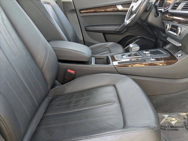 Used 2019 Audi Q5 2.0T Premium Plus w/ Premium Plus Package image 19