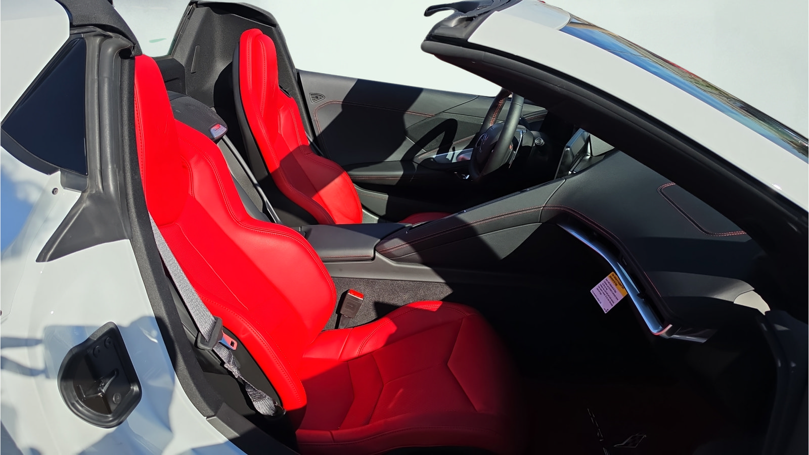 Used 2023 Chevrolet Corvette Stingray Convertible w/ 1LT RWD image 18