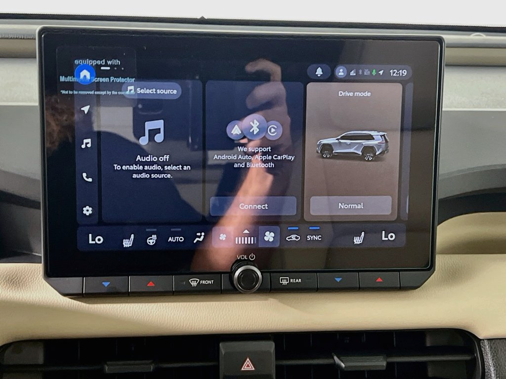 New 2026 Toyota RAV4 XLE Premium w/ Panoramic Sun Roof Package FWD image 23