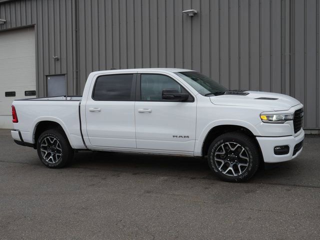 Used 2025 RAM 1500 Laramie w/ Sport Appearance Package image 9