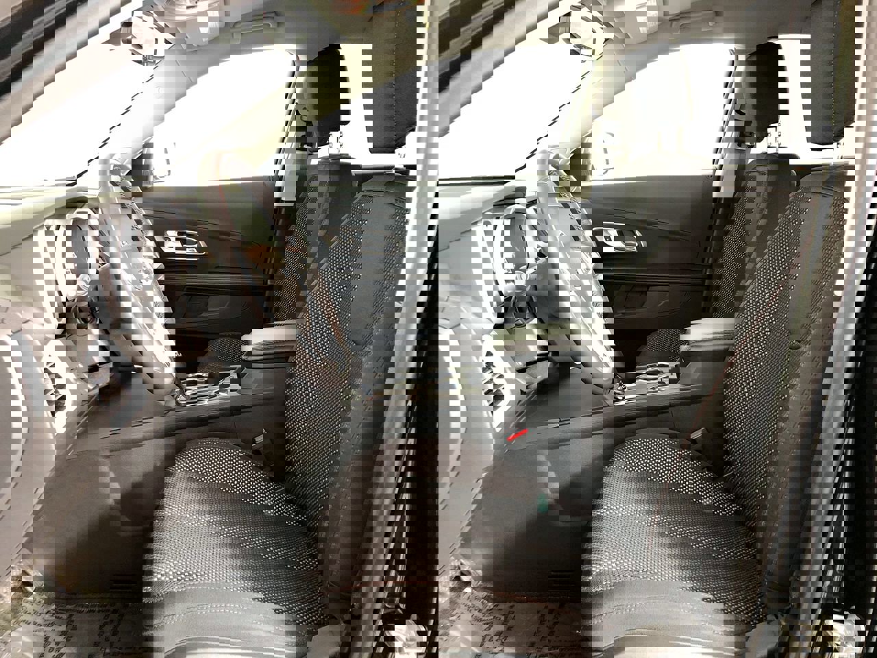 Used 2017 Chevrolet Equinox LT w/ Convenience Package image 21