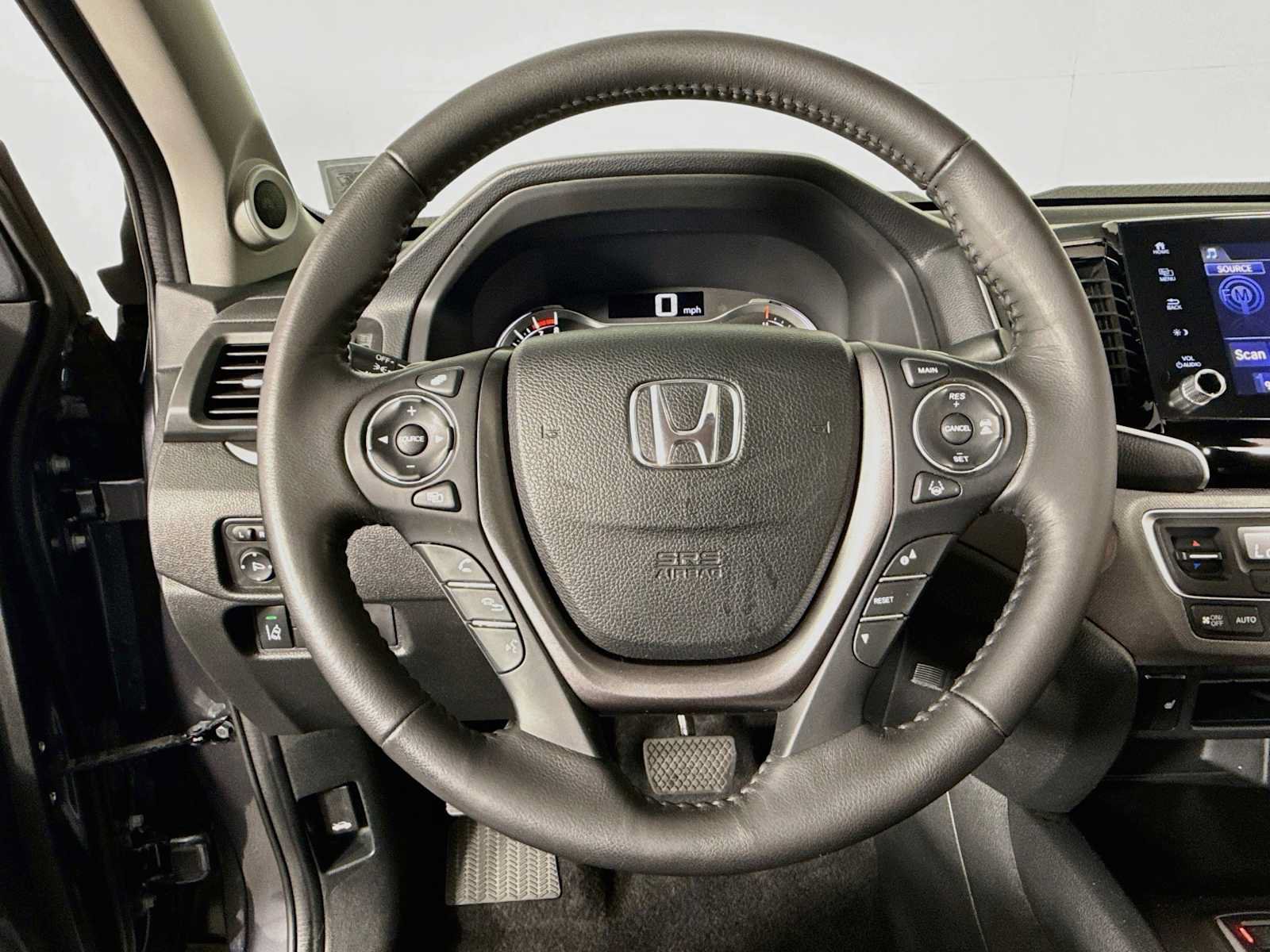 Used 2023 Honda Ridgeline RTL image 13