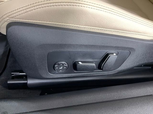 Certified 2026 BMW 430i xDrive Convertible w/ Premium Package image 28