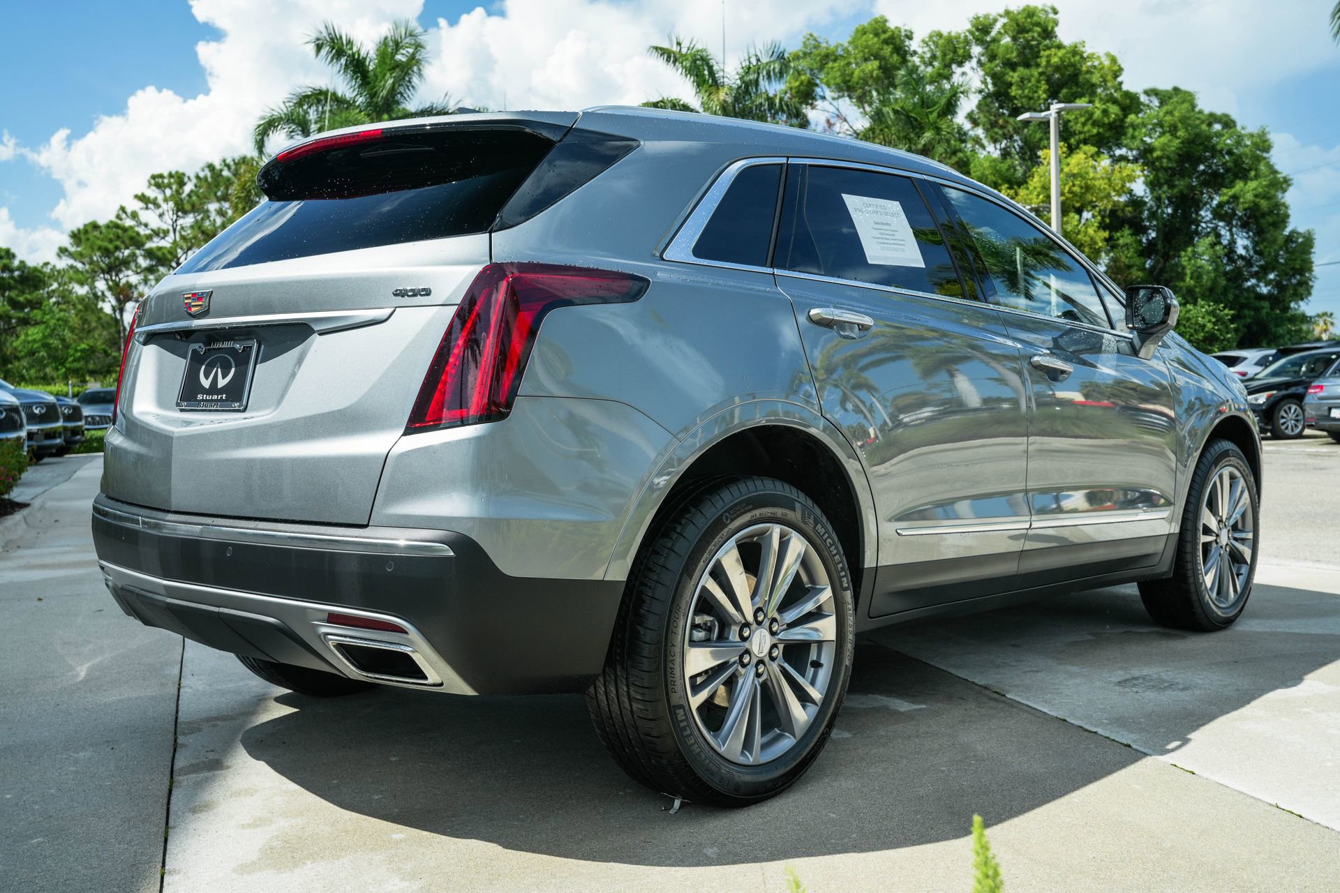 Used 2025 Cadillac XT5 Premium Luxury image 9