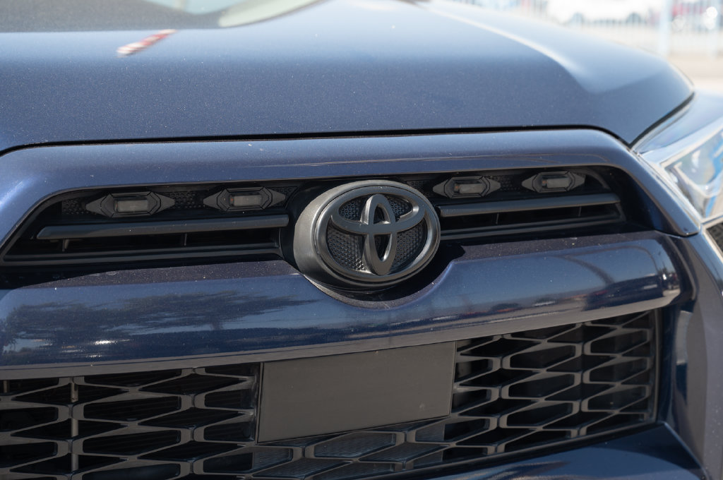 Used 2021 Toyota 4Runner SR5 Premium w/ Wilderness Package (TMS) RWD image 10