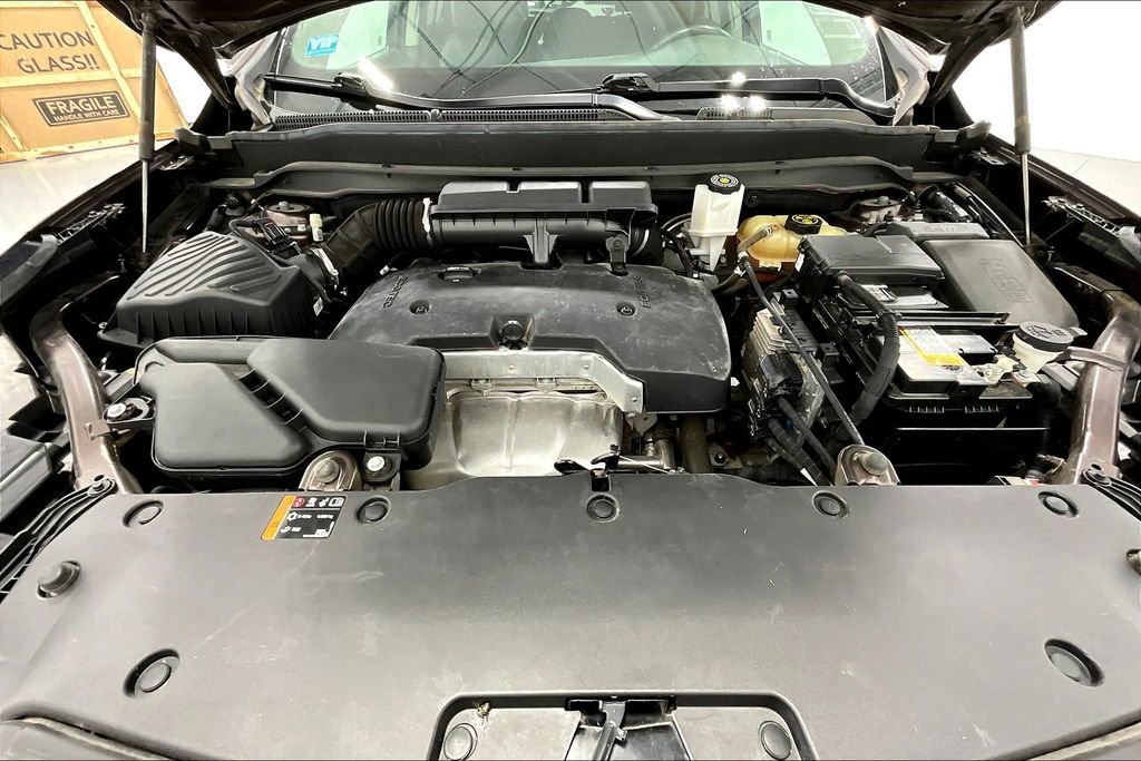 Used 2020 Buick Envision Essence image 12