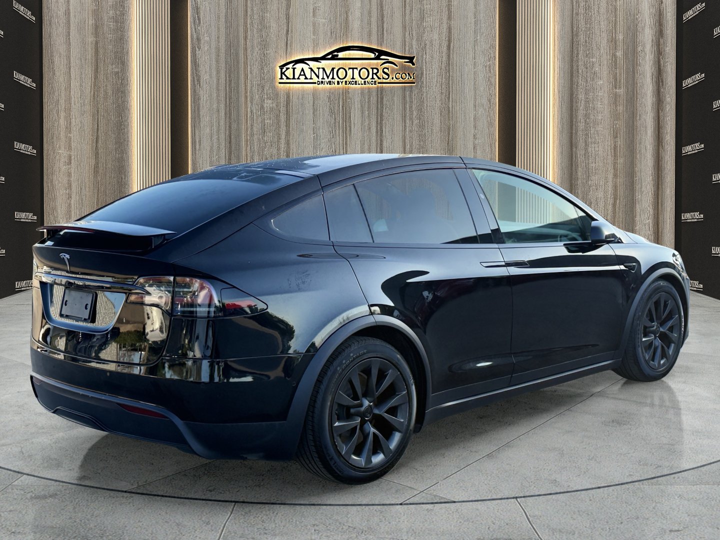 Used 2023 Tesla Model X AWD/4WD image 11