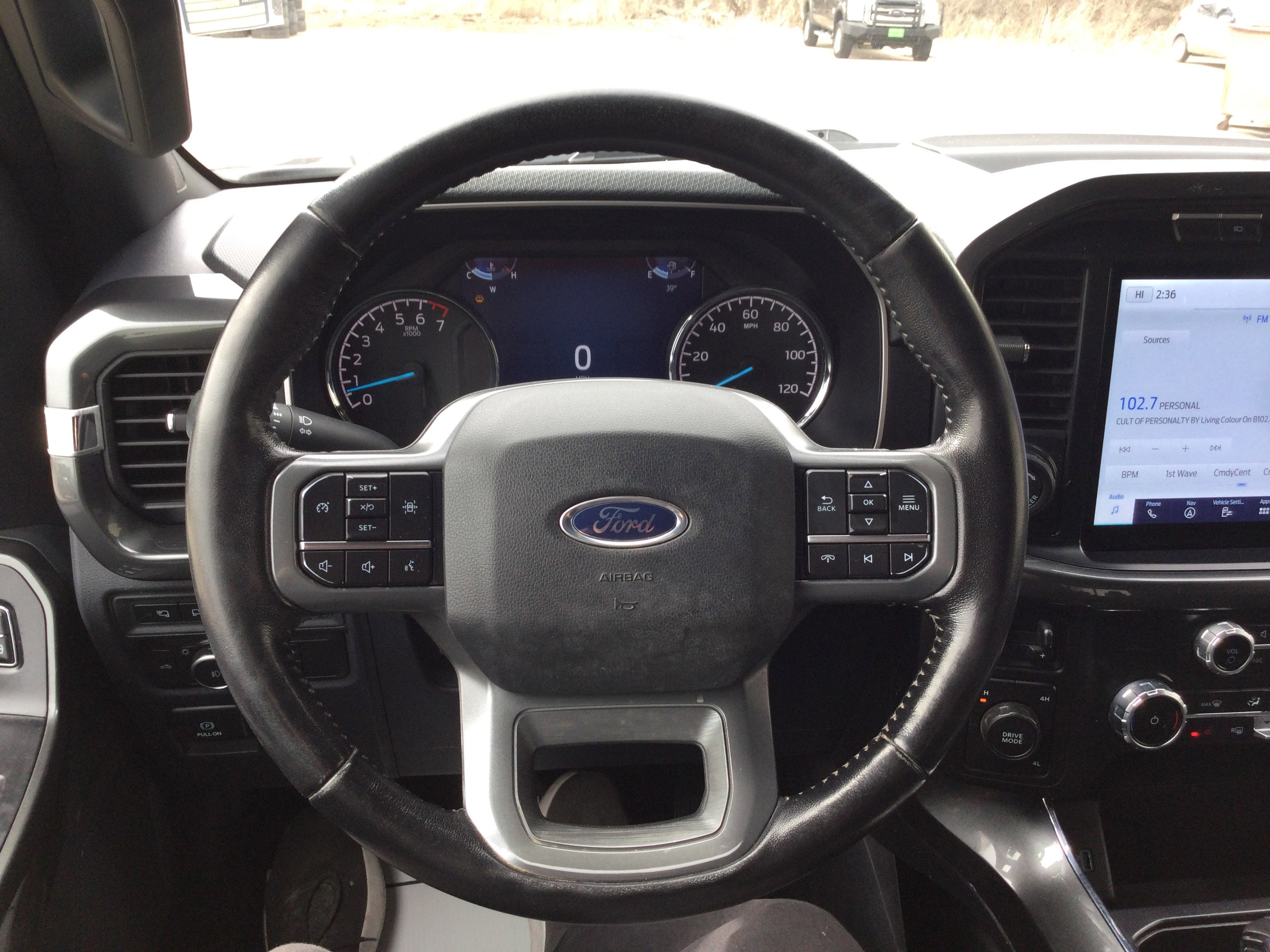 Used 2022 Ford F150 XLT w/ Equipment Group 302A High AWD/4WD image 19