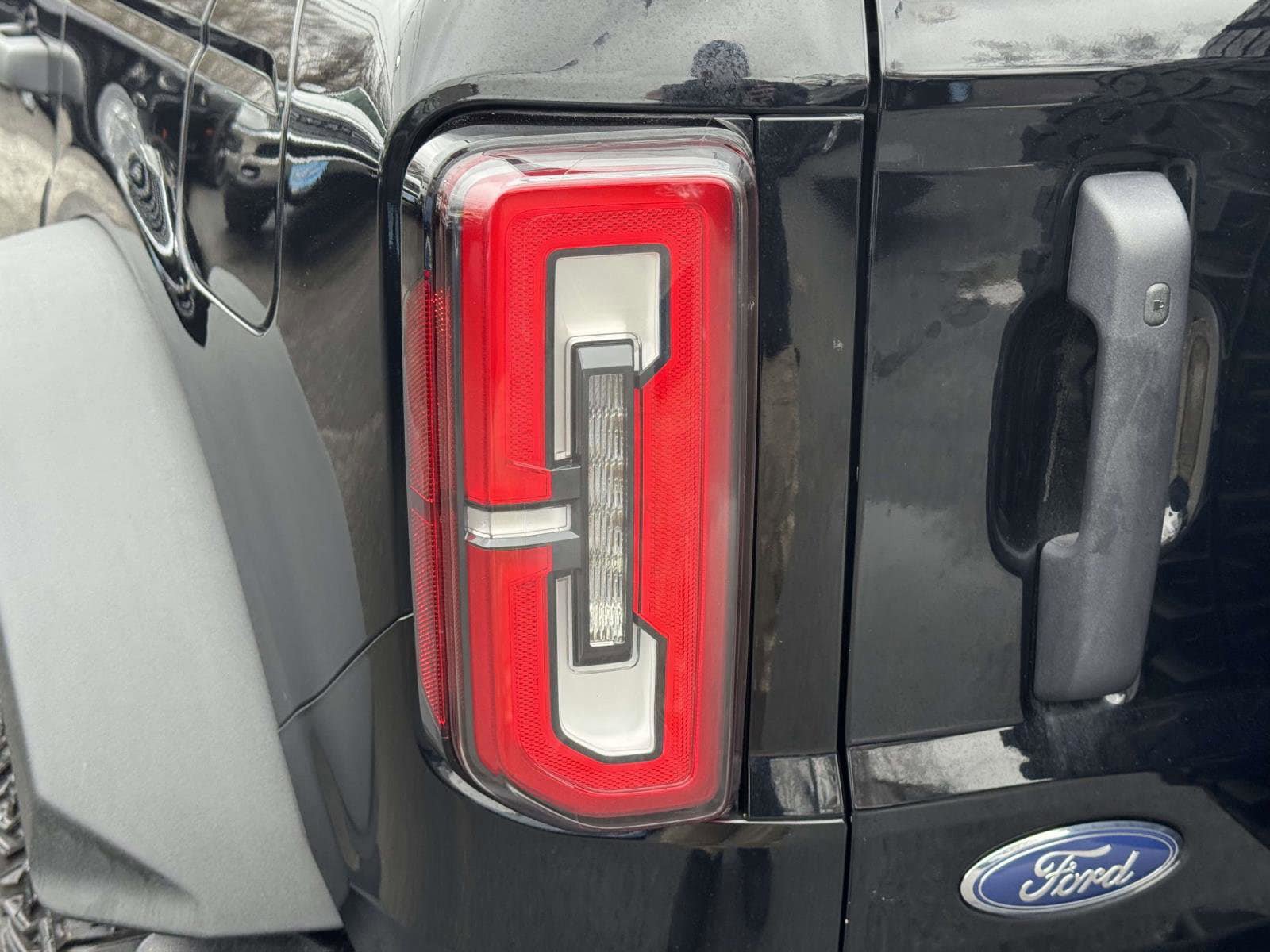 Used 2022 Ford Bronco Wildtrak AWD/4WD image 11