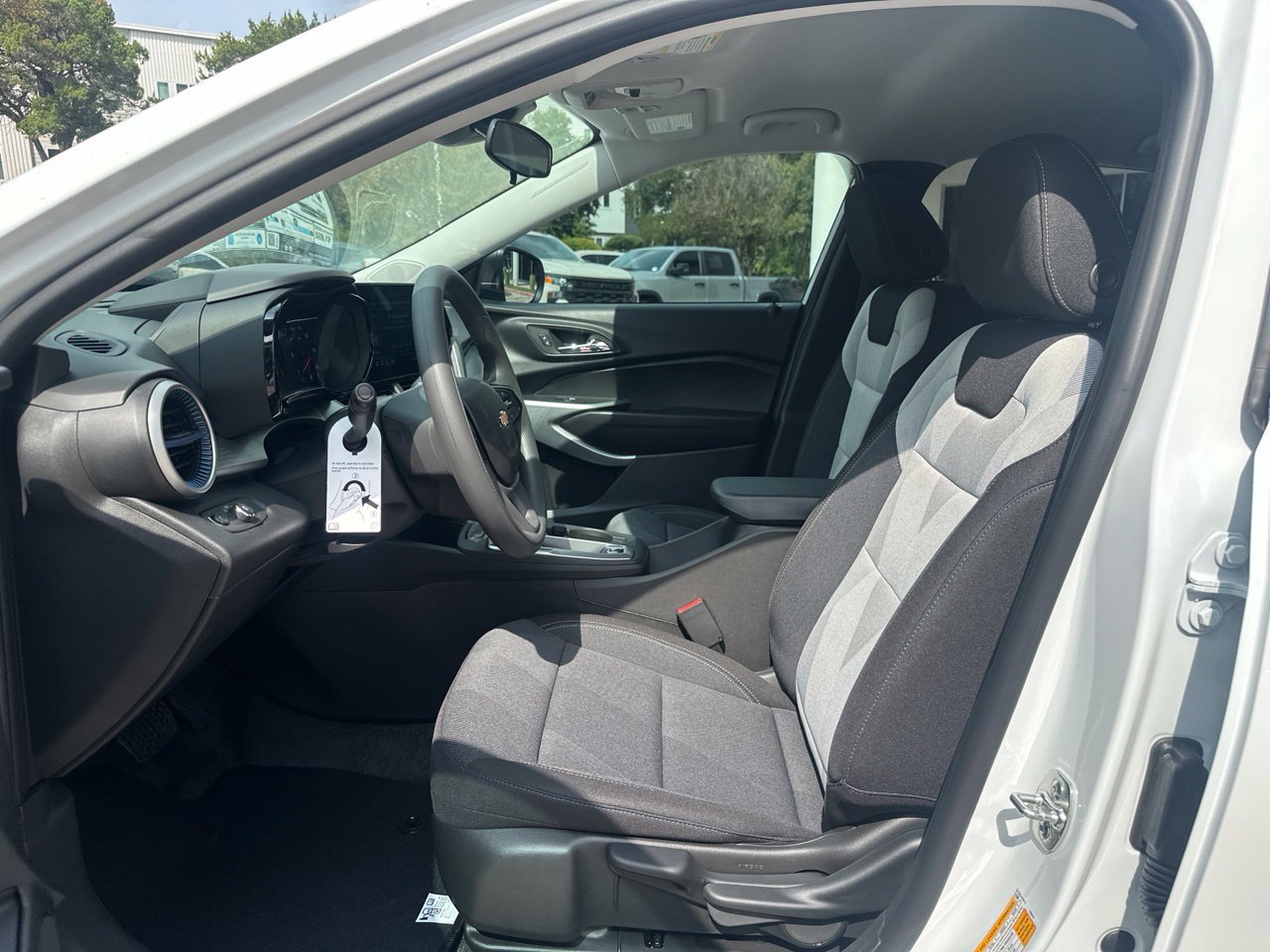 New 2026 Chevrolet Trax LS w/ Driver Confidence Package FWD image 9