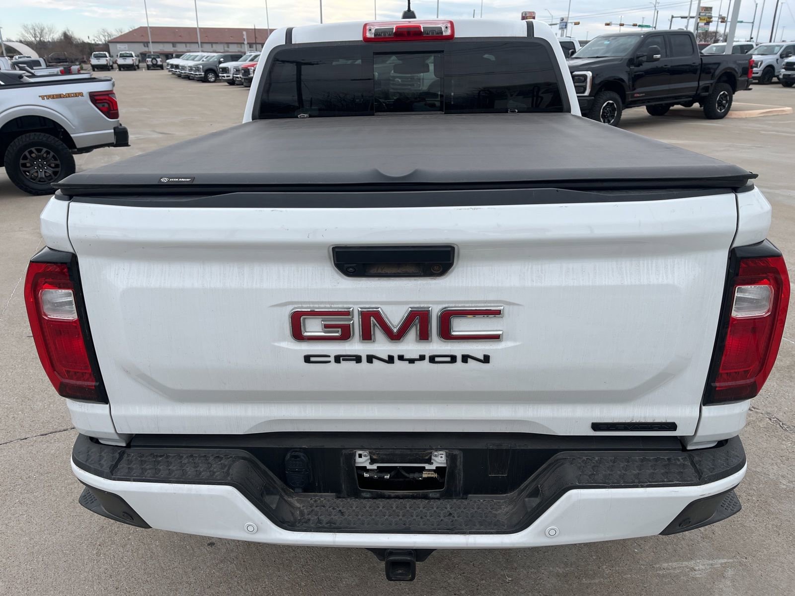 Used 2024 GMC Canyon Elevation w/ Convenience Package image 6