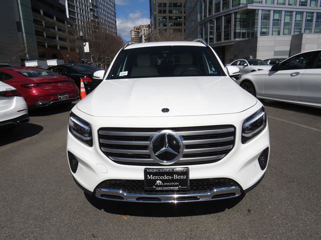 Used 2025 Mercedes-Benz GLB 250 4MATIC image 6