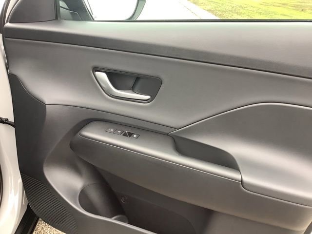 New 2026 Hyundai Kona SEL Premium image 27