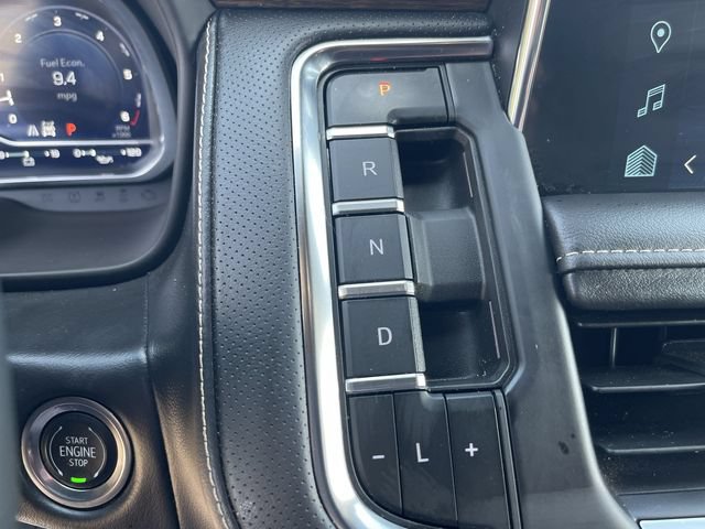 Used 2023 Chevrolet Tahoe Premier w/ Premium Package AWD/4WD image 22