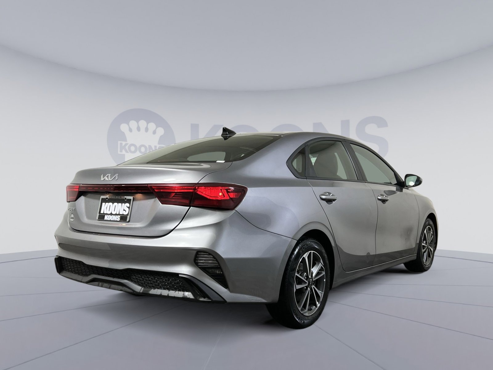 Used 2023 Kia Forte LXS image 5