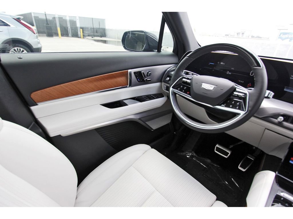 New 2026 Cadillac Vistiq Luxury image 8