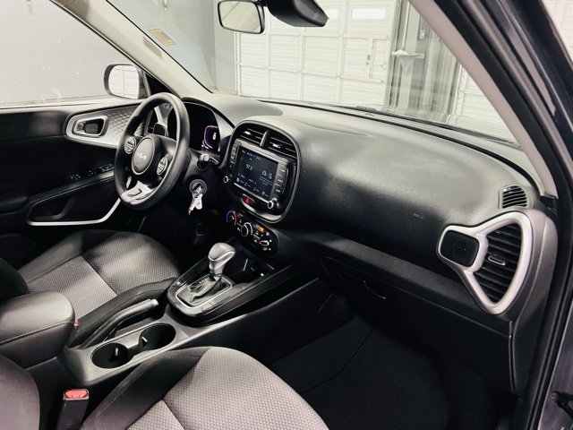 Used 2023 Kia Soul LX w/ LX Technology Package image 29