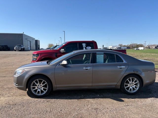 Used 2011 Chevrolet Malibu LTZ FWD image 4