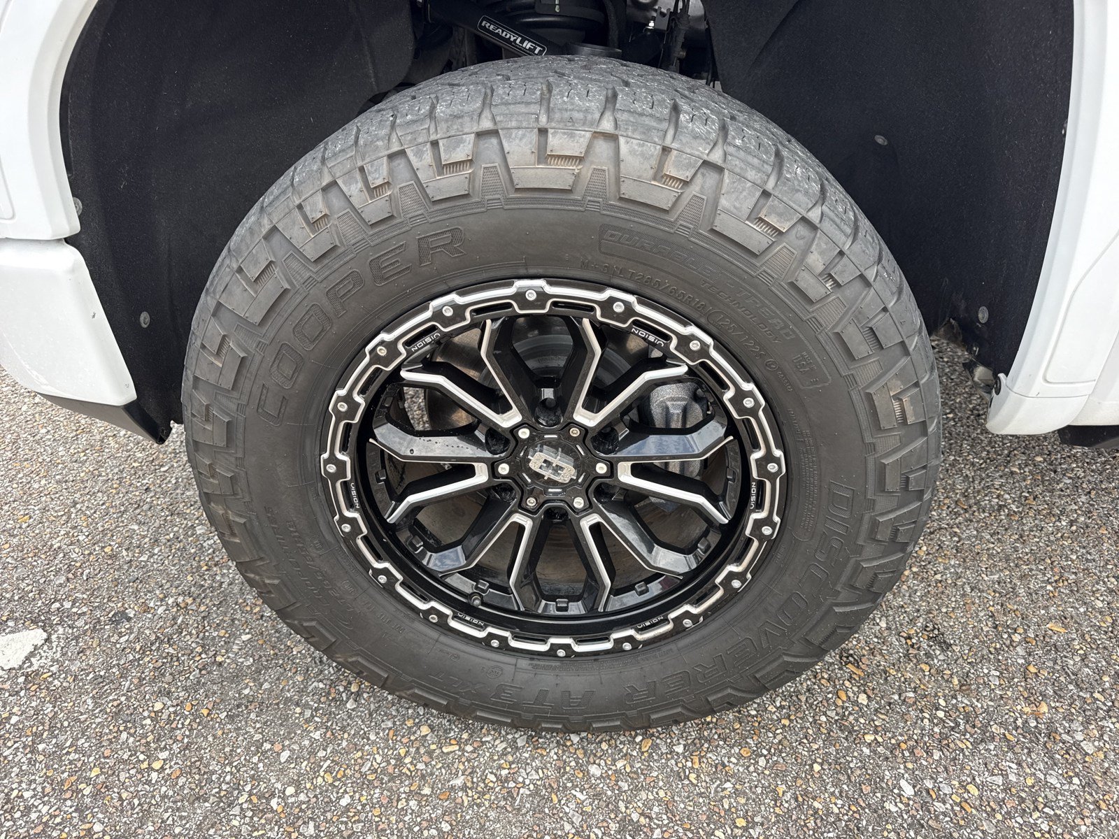 Used 2020 GMC Sierra 1500 AT4 w/ AT4 Premium Package AWD/4WD image 10
