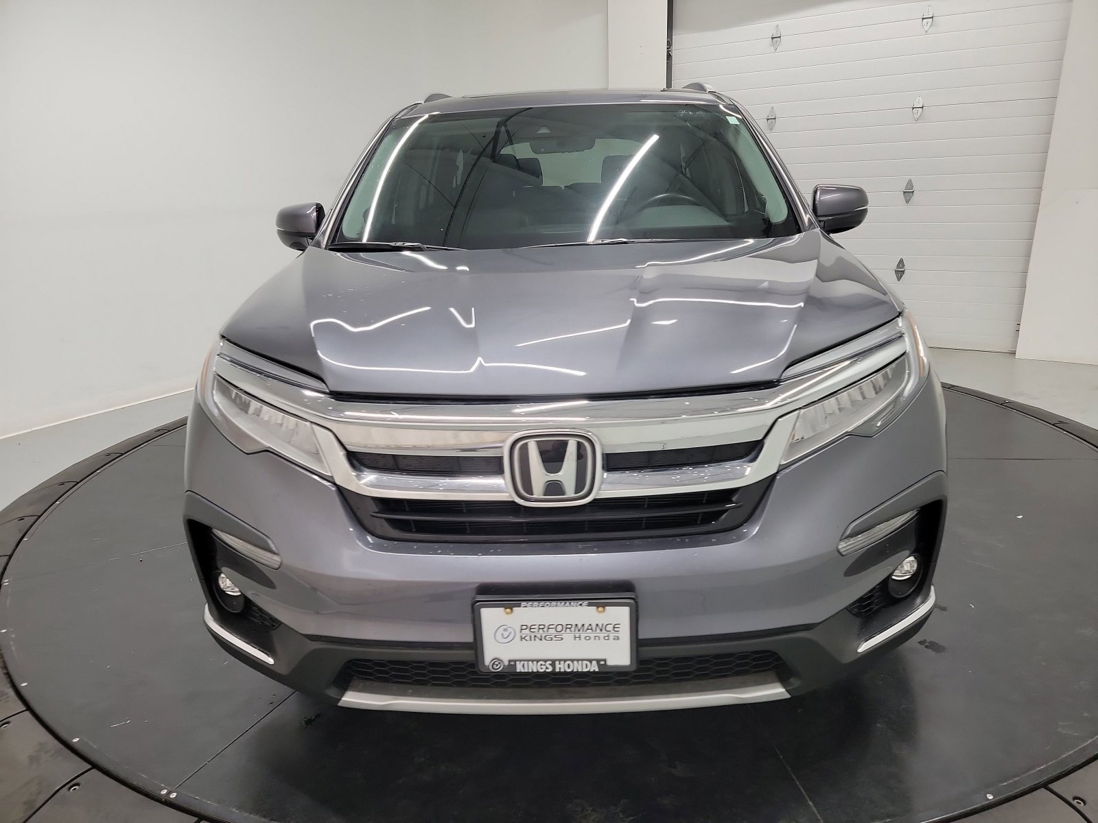 Certified 2022 Honda Pilot Touring image 2