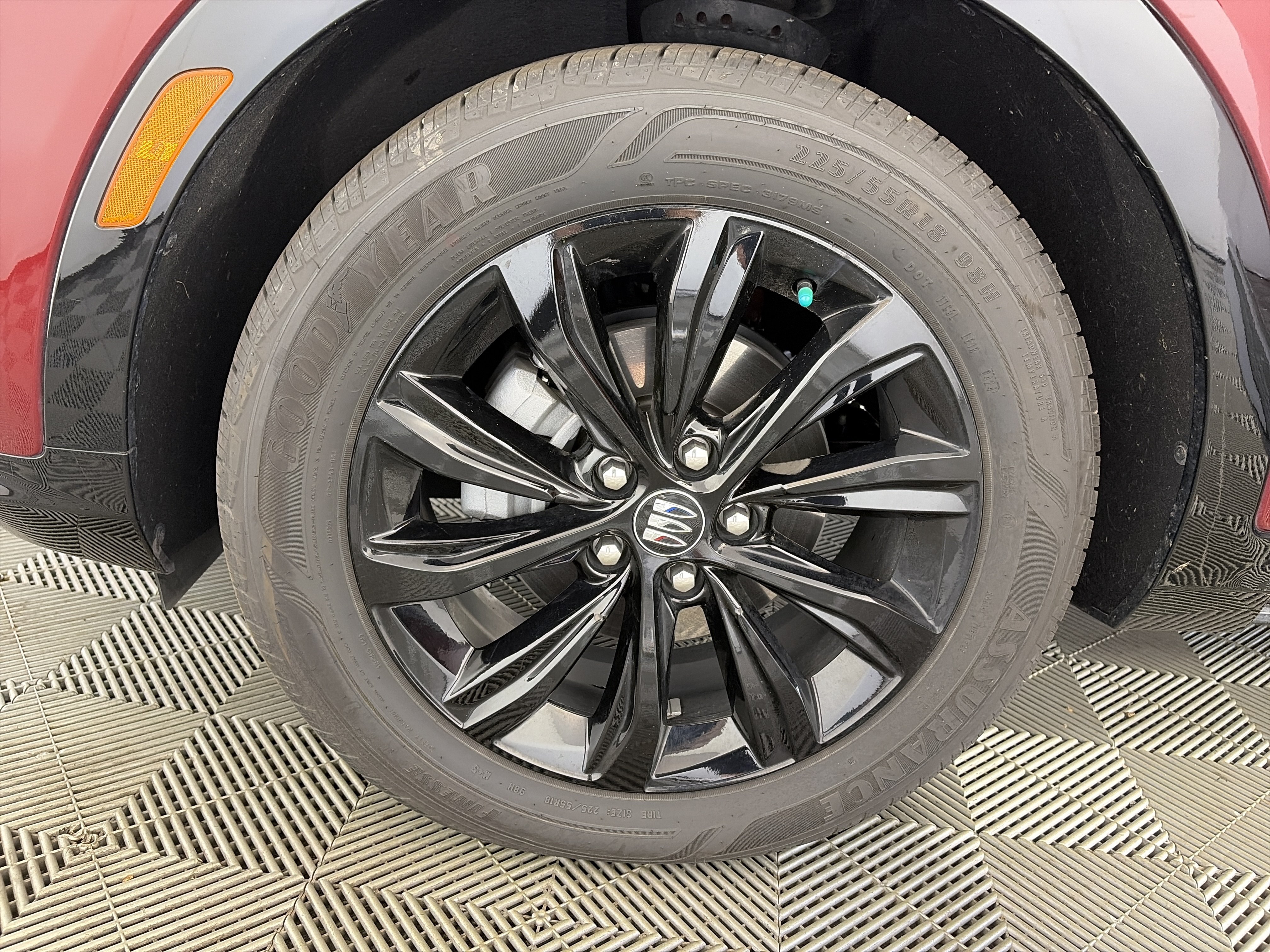 Used 2024 Buick Envista Sport Touring w/ Convenience I Package FWD image 13
