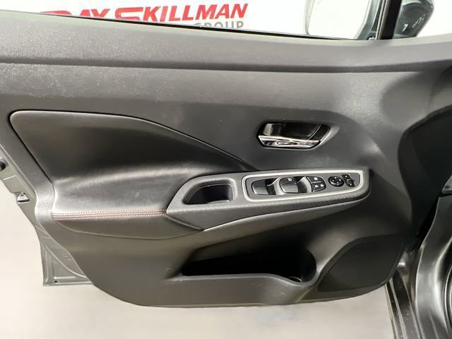Used 2024 Nissan Versa SR image 30