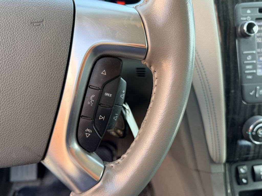 Used 2013 Chevrolet Traverse LT AWD/4WD image 17