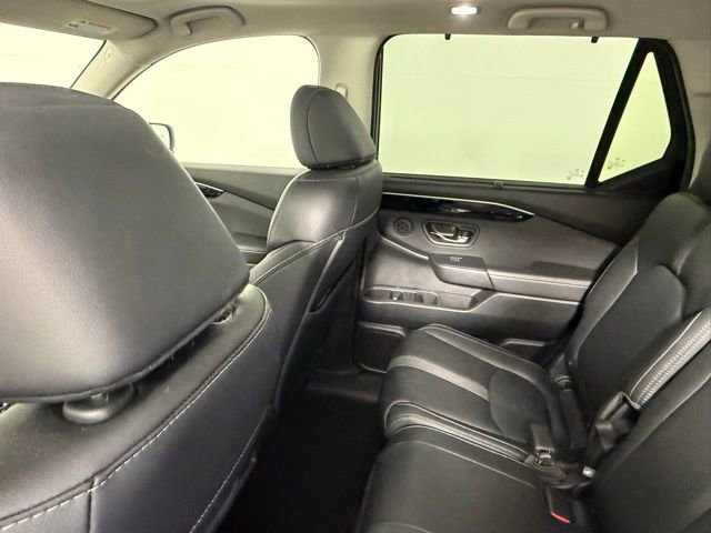 Used 2024 Honda Pilot Touring image 36