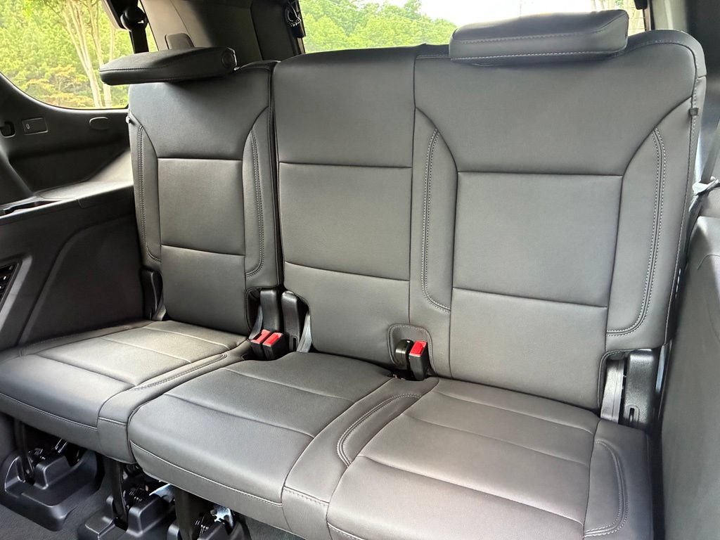 New 2026 Chevrolet Tahoe Z71 w/ Z71 Off-Road Package AWD/4WD image 13