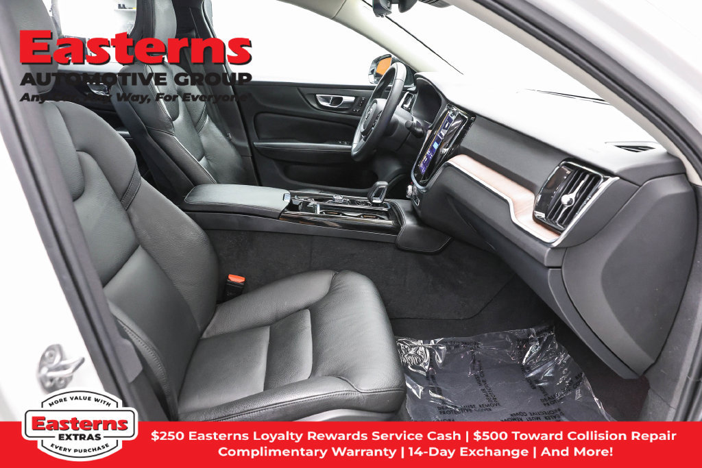 Used 2023 Volvo S60 T8 Plus AWD/4WD image 25