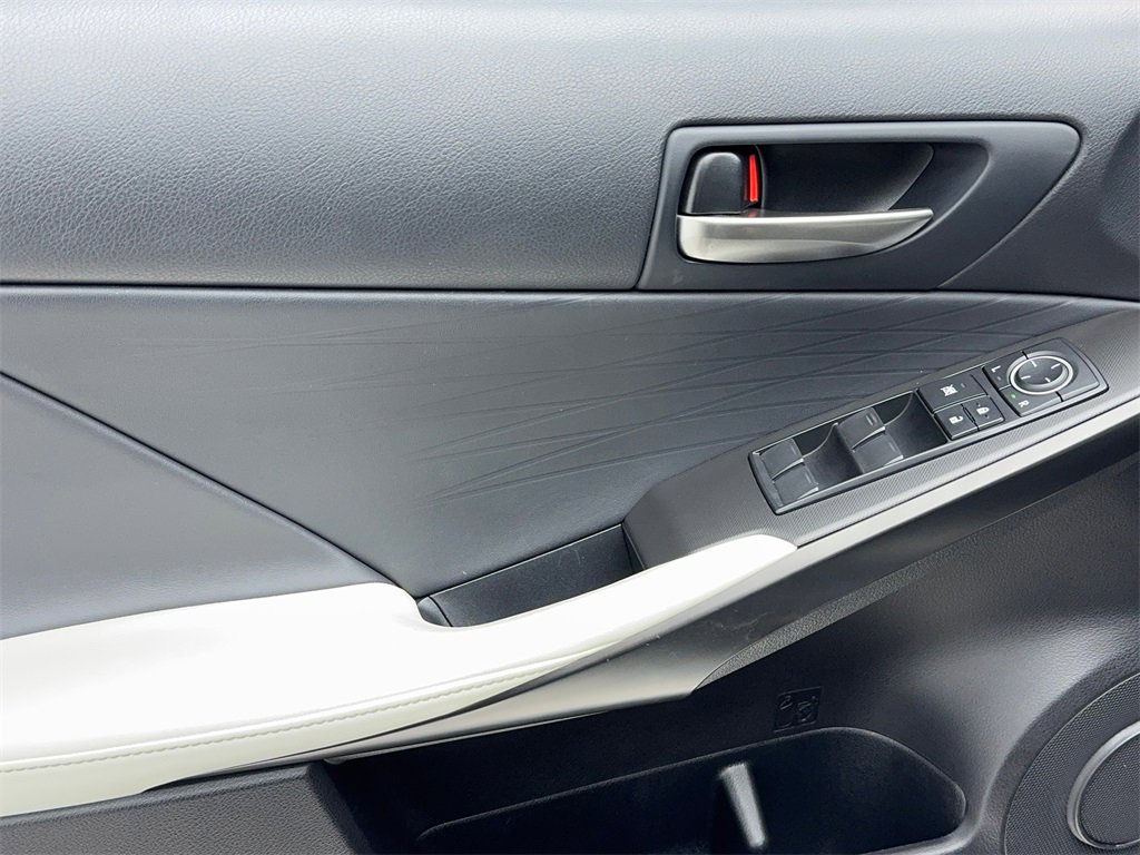 Used 2022 Lexus IS 350 F Sport w/ Accessory Package image 35