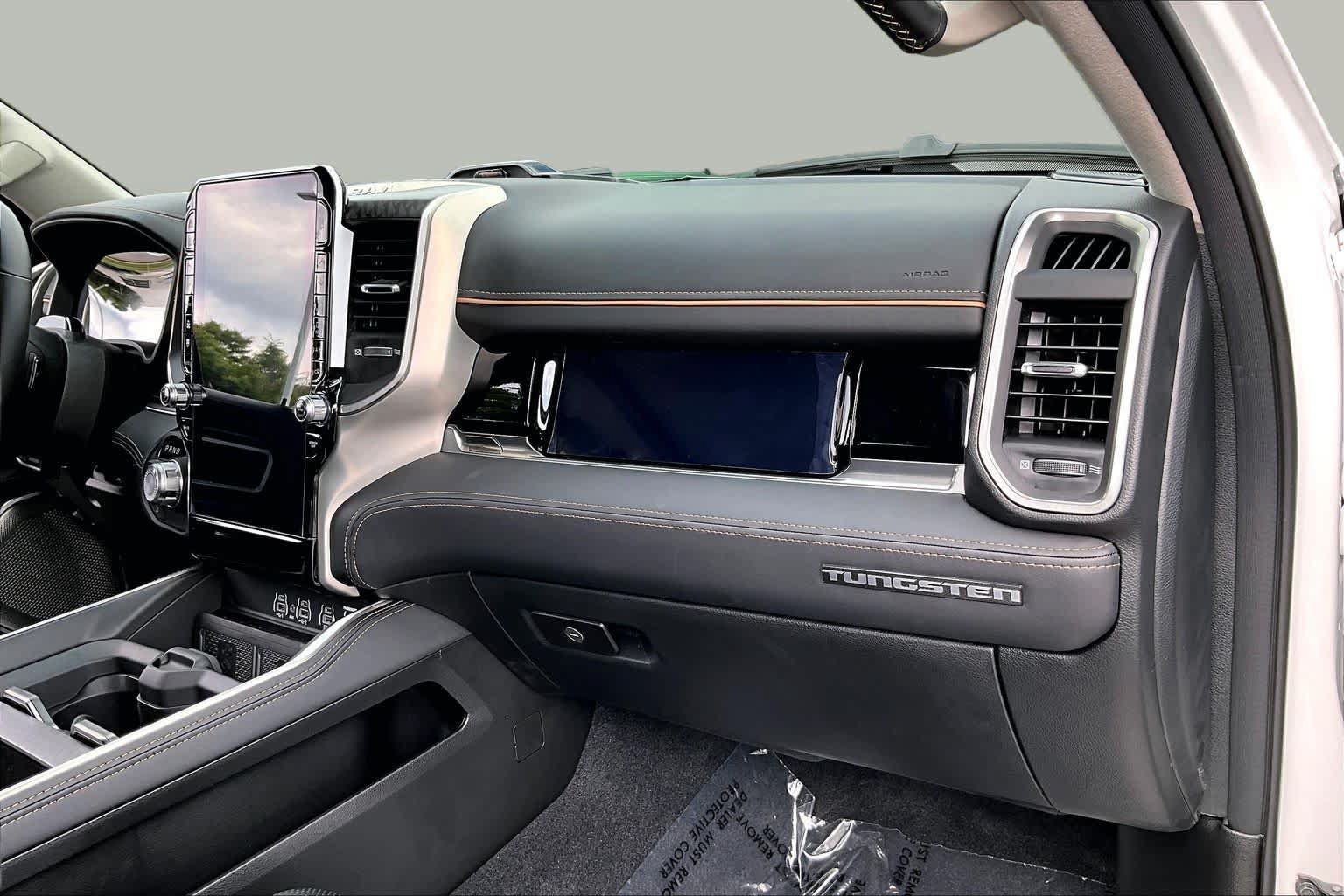Used 2026 RAM 1500 Tungsten AWD/4WD image 19