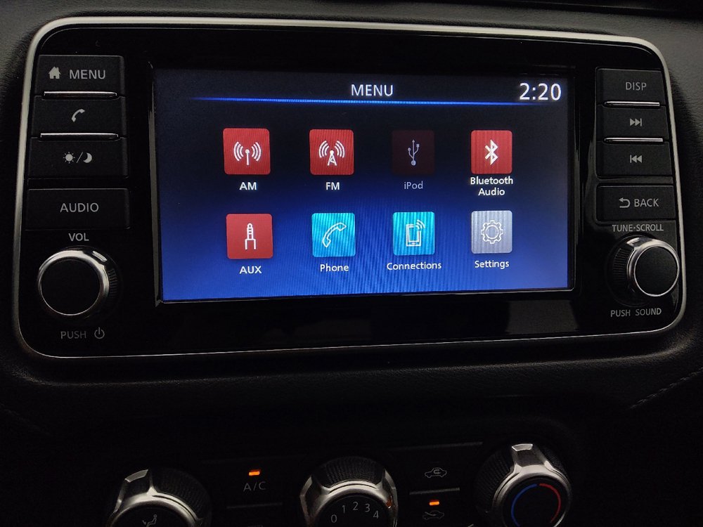 Used 2022 Nissan Versa S FWD image 25