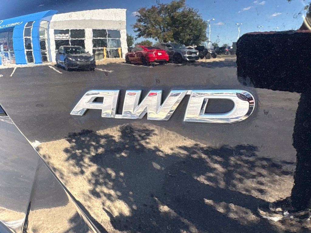 Used 2017 Honda CR-V EX-L image 3