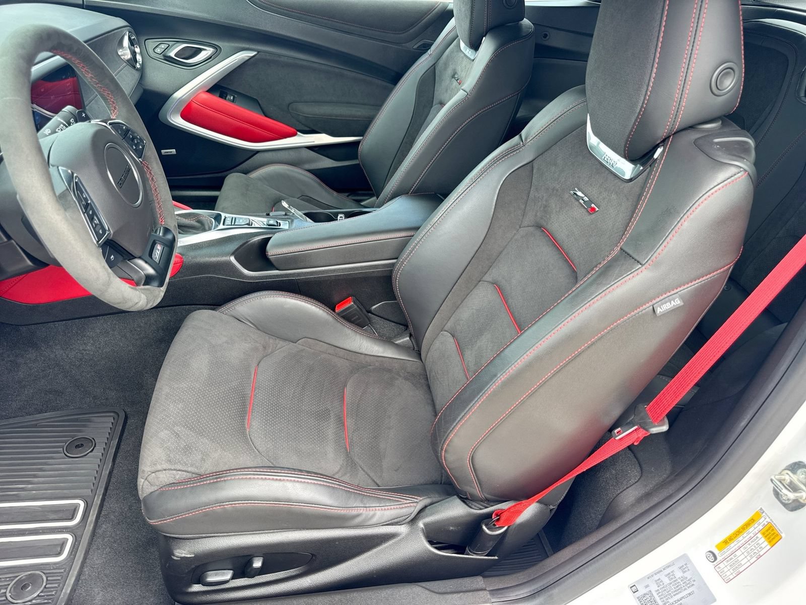 Used 2023 Chevrolet Camaro ZL1 RWD image 20