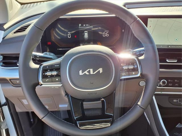 New 2026 Kia Carnival FWD image 11