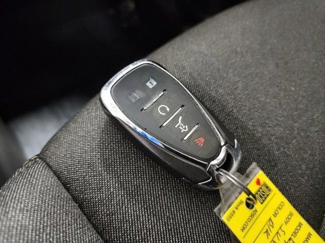 Used 2020 Chevrolet Equinox LT w/ Driver Convenience Package image 30