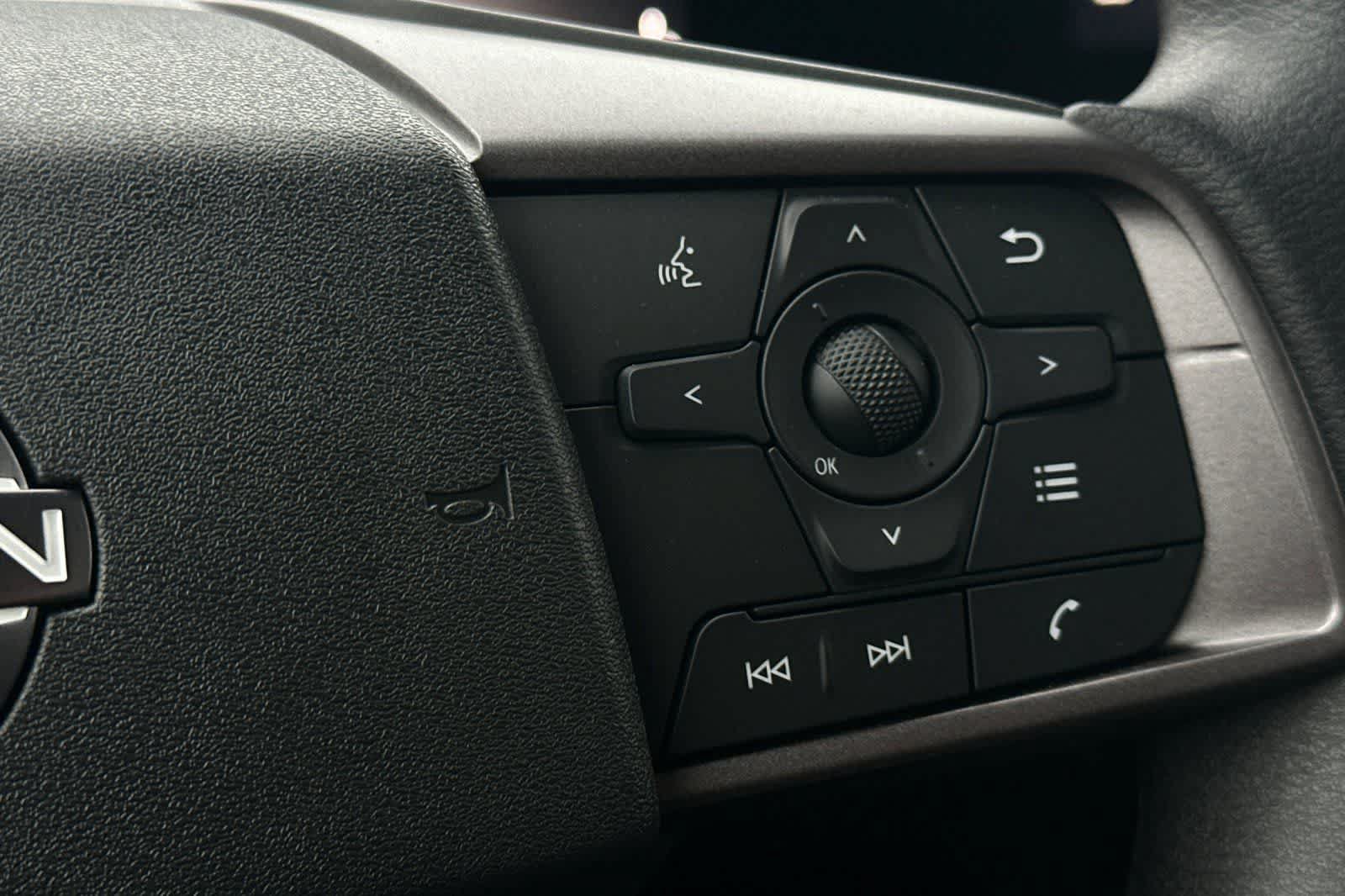 New 2026 Nissan Sentra SV w/ Floor Mat Package FWD image 28
