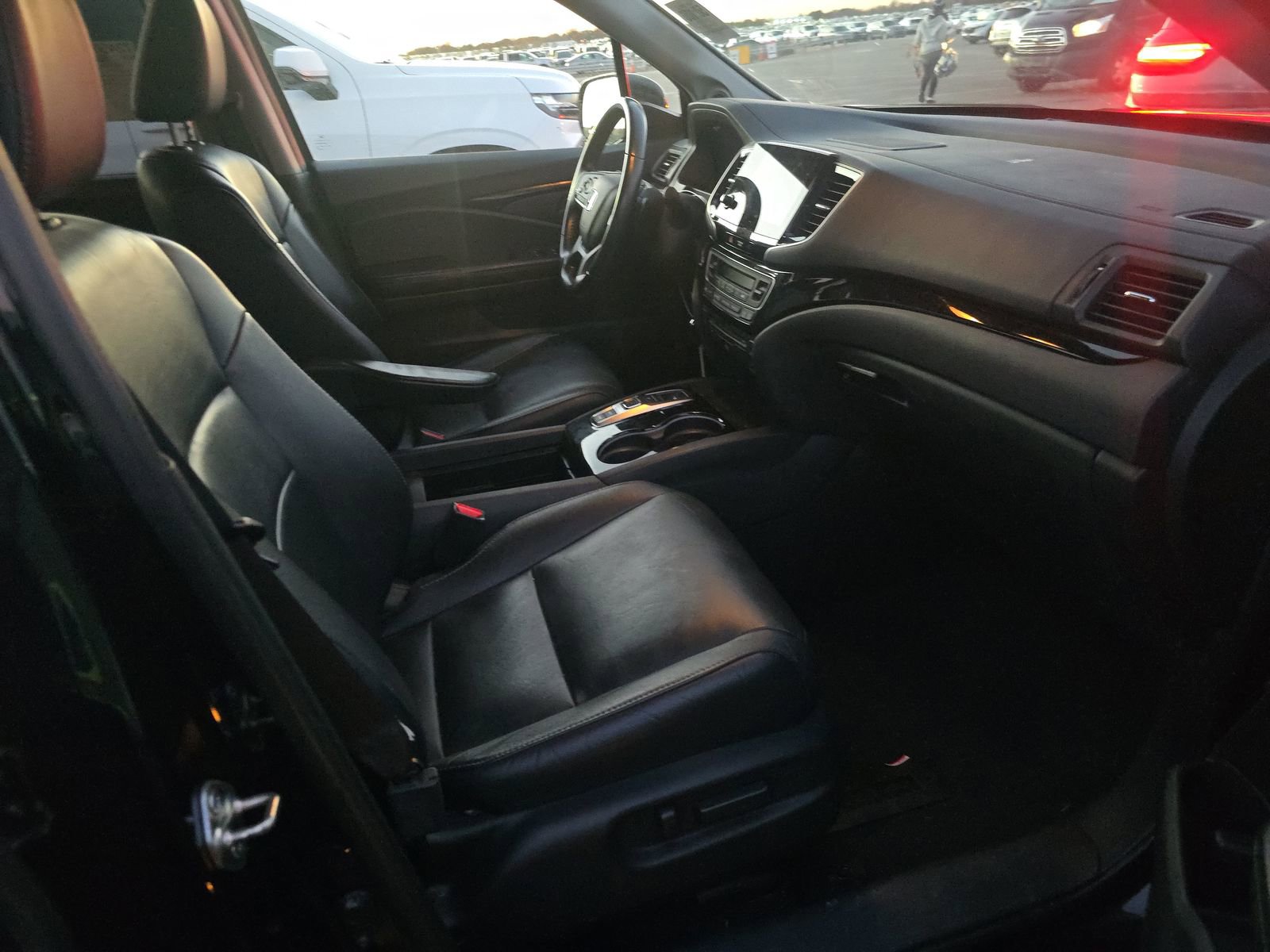 Used 2019 Honda Pilot Touring image 14