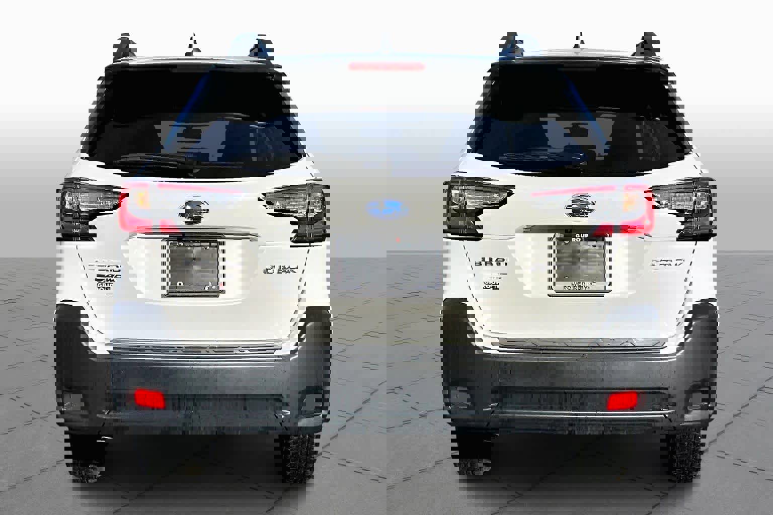 Used 2025 Subaru Outback Premium image 5