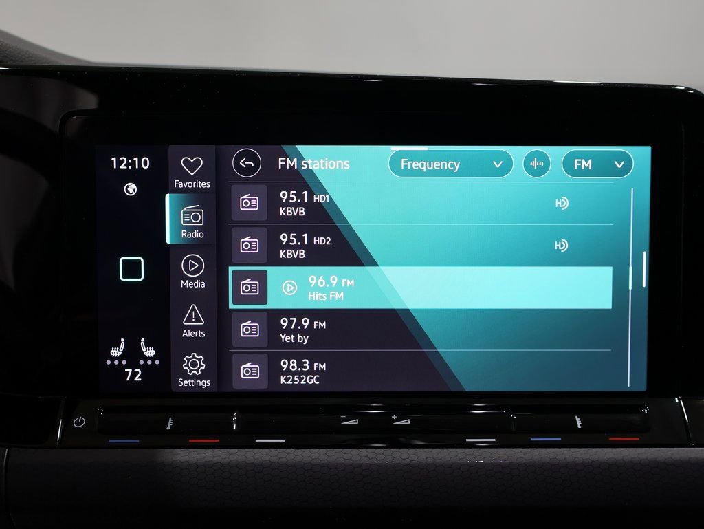 Used 2024 Volkswagen GTI SE image 23