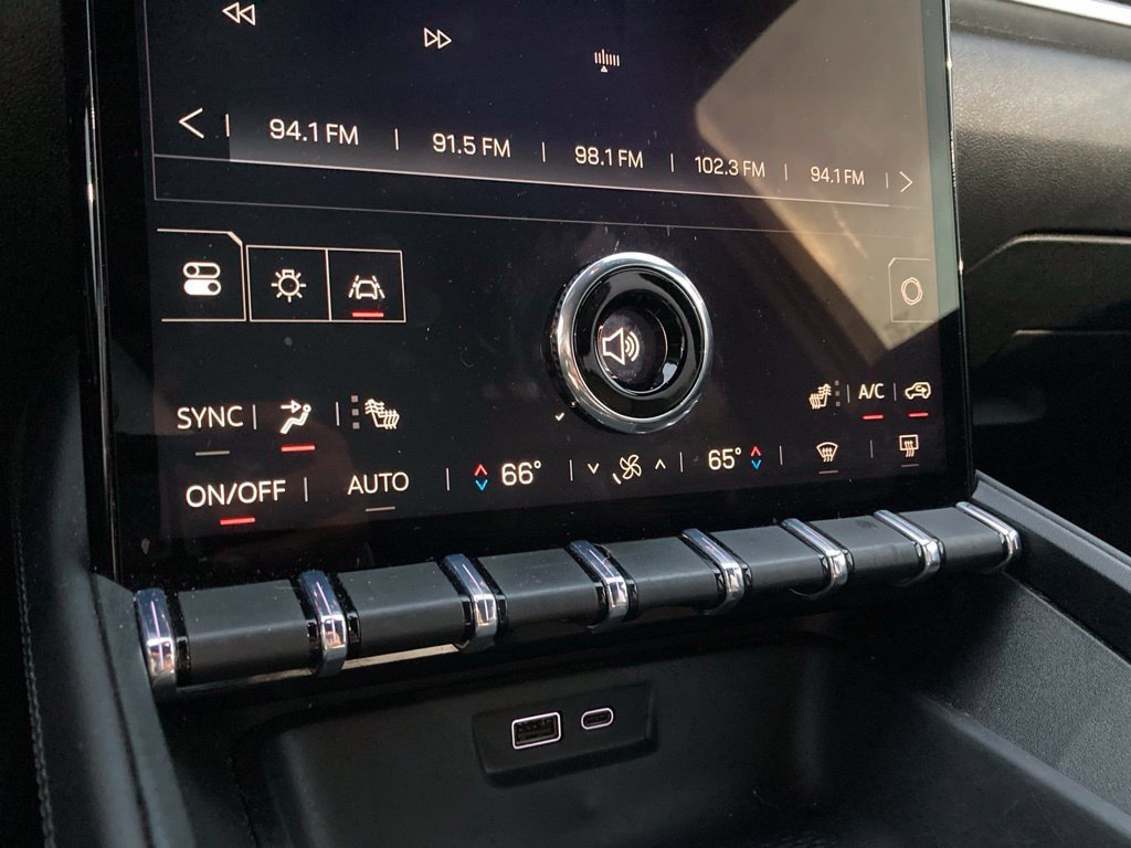 Used 2026 GMC Terrain Elevation w/ Elevation Premium Package AWD/4WD image 25