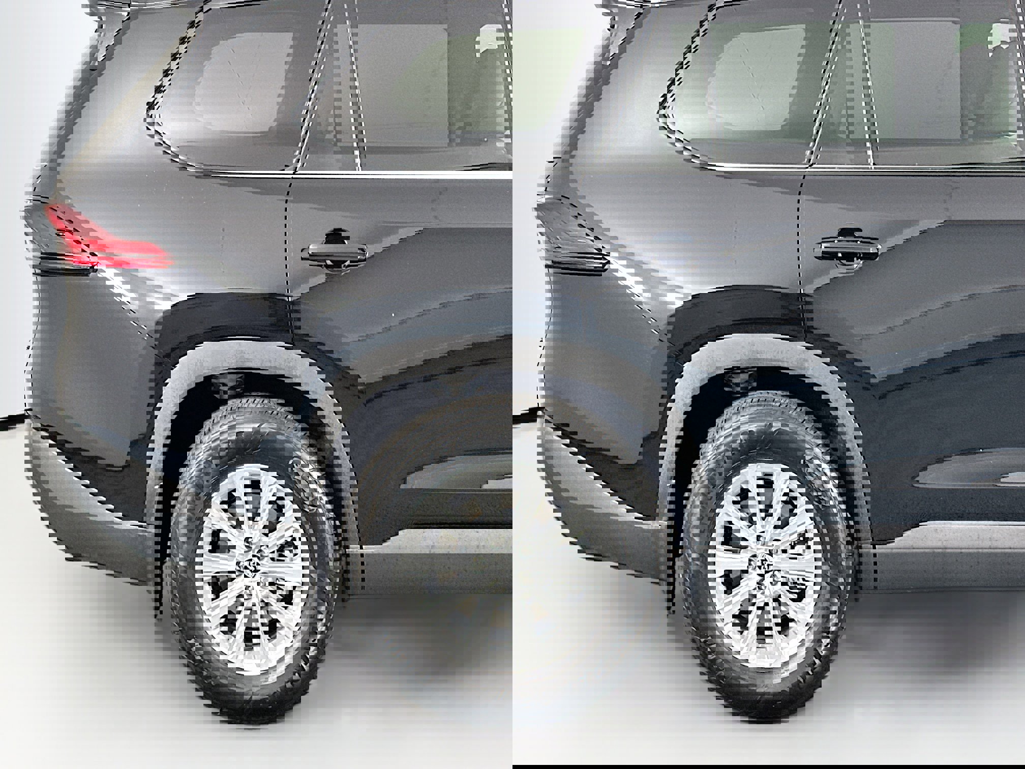 Used 2025 Toyota Grand Highlander AWD Hybrid image 43