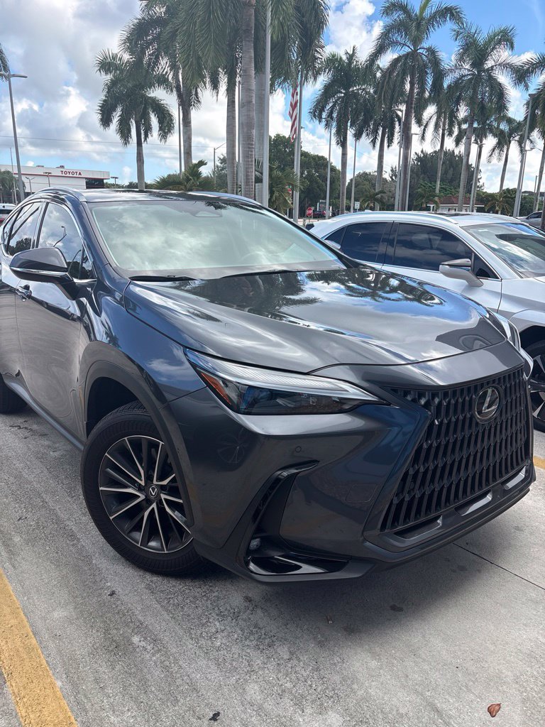 Used 2025 Lexus NX 250 FWD w/ Accessory Package (K3)