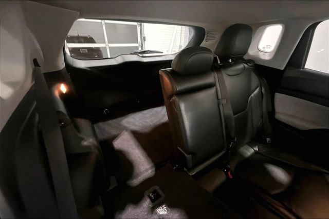 Used 2022 Jeep Compass Latitude image 27