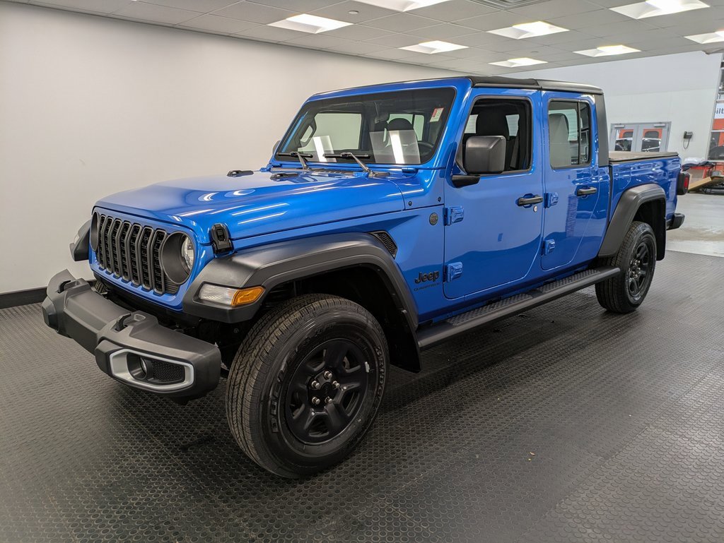 Used 2024 Jeep Gladiator Sport